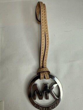 MICHAEL KORS PURSE HANG TAG BAG CHARM 2nd-2